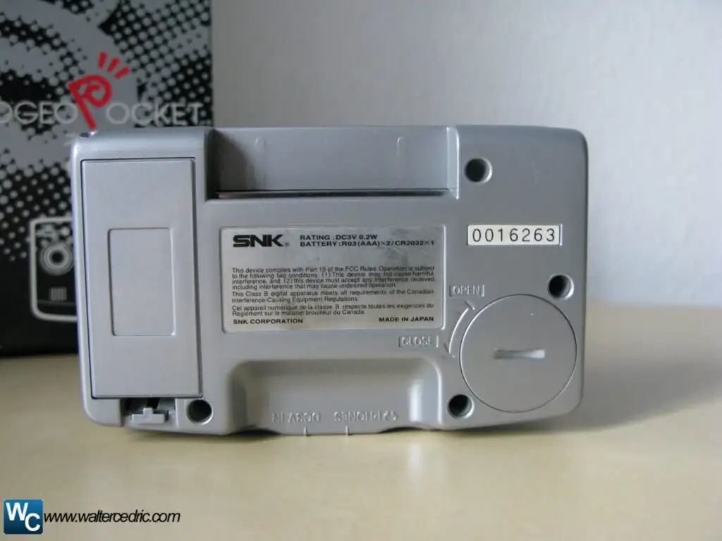 SNK Neo Geo Pocket 0016263 Back View