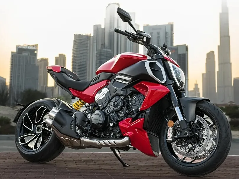 Ducati Diavel V4 2024